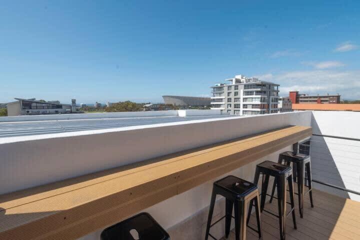Metropole With Shared Facilities *