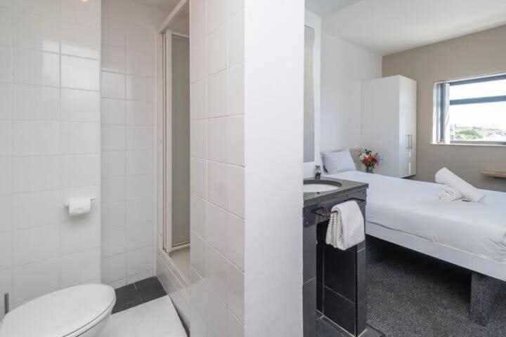 Apartment Metropole With Shared Facilities