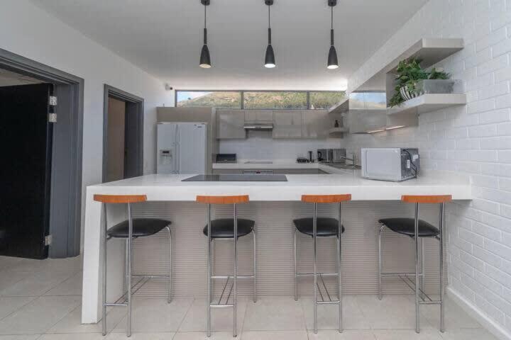 Apartment Metropole With Shared Facilities *